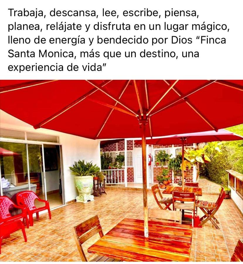 Finca Santa Monica Guatape Privada Lujosa Piscina Jacuzzi Sauna Muelle Represa Jetski Planchon Villa Exterior foto